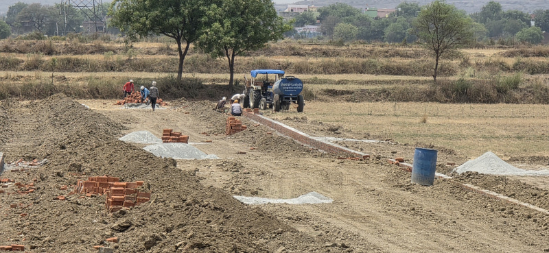  Residential Plot 1000 Sq.ft. for Sale in Meja, Allahabad