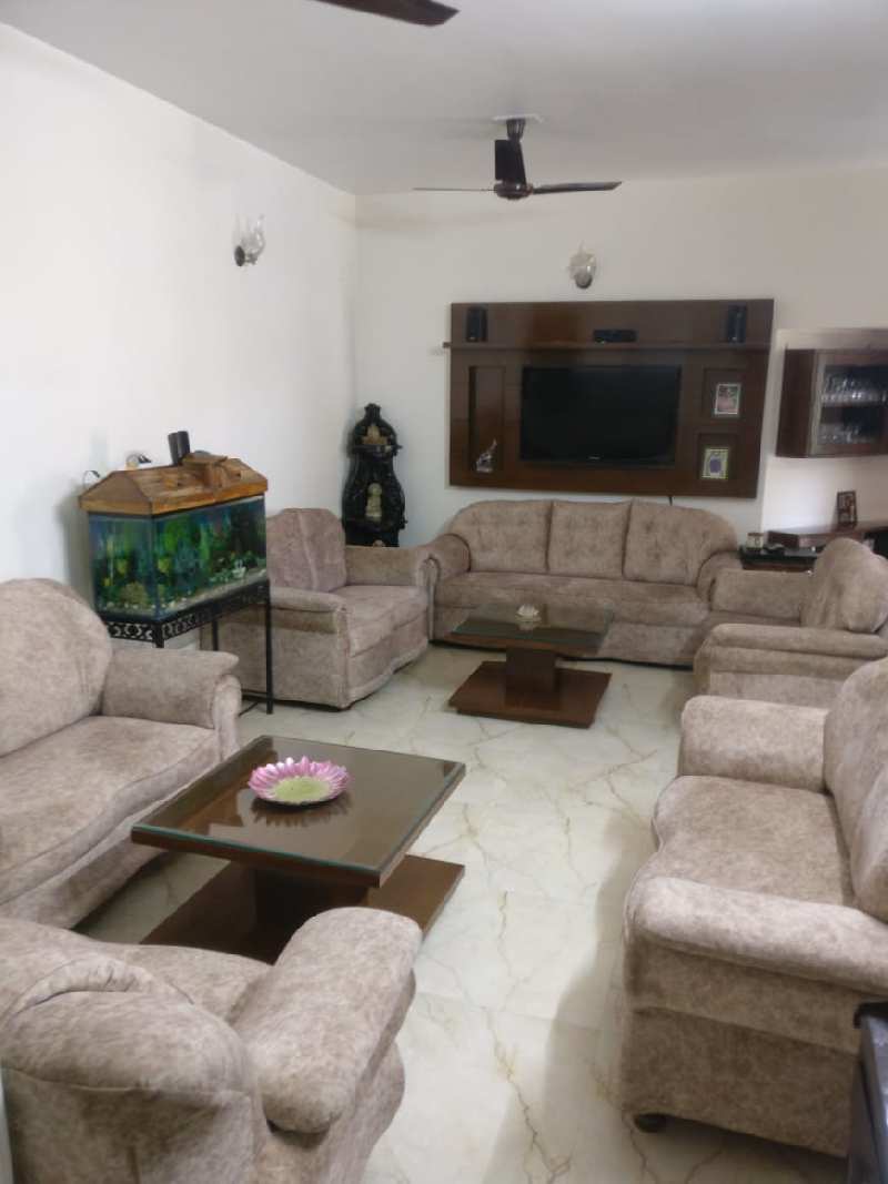 4 BHK Apartment 2100 Sq.ft. for Sale in