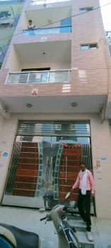 6 BHK House for Sale in Dwarka Mor, Delhi