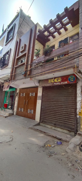 3 BHK House 66 Sq. Yards for Sale in Dwarka Mor, Delhi