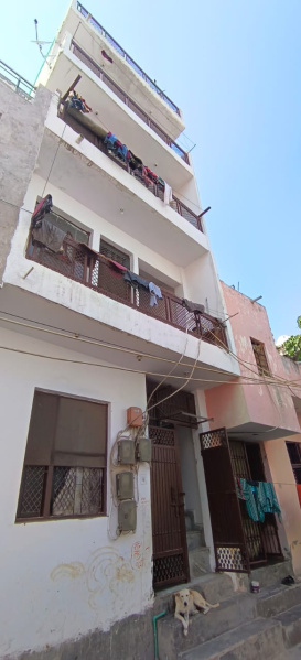6 BHK House 50 Sq. Yards for Sale in