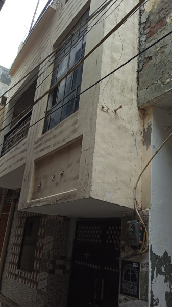 2 BHK House 65 Sq. Yards for Sale in Nawada, Delhi