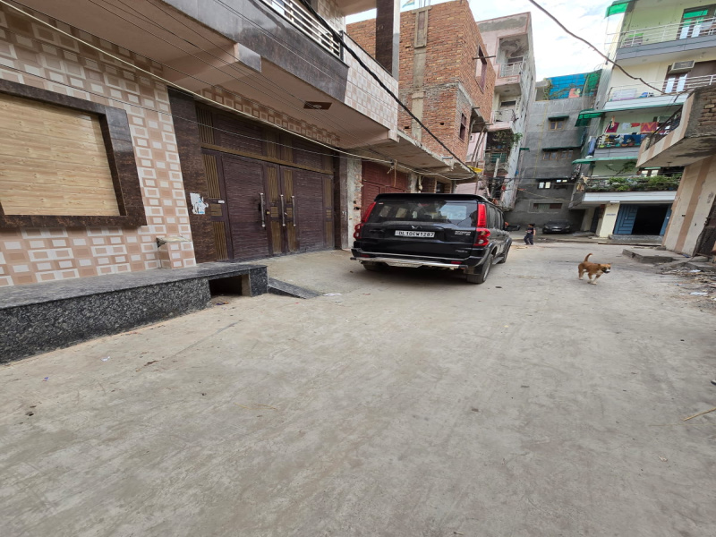 6 BHK House 149 Sq. Yards for Sale in Nawada, Delhi