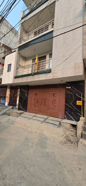 8 BHK House 100 Sq. Yards for Sale in Nawada, Delhi