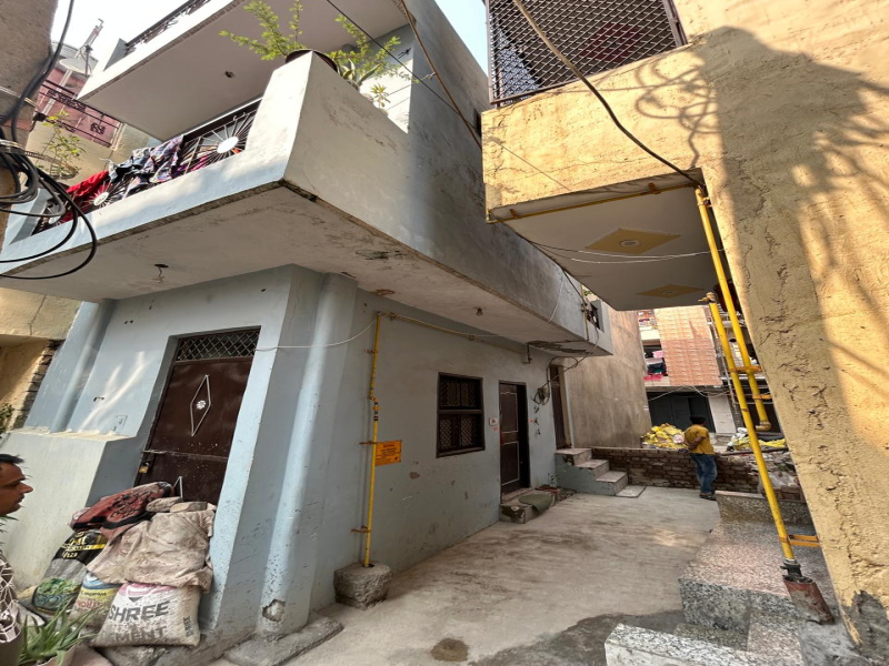 2 BHK House 23 Sq. Yards for Sale in Nawada, Delhi