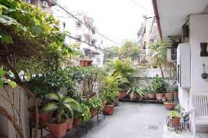 3 BHK Builder Floor for Rent in Block B Tagore Garden, Delhi