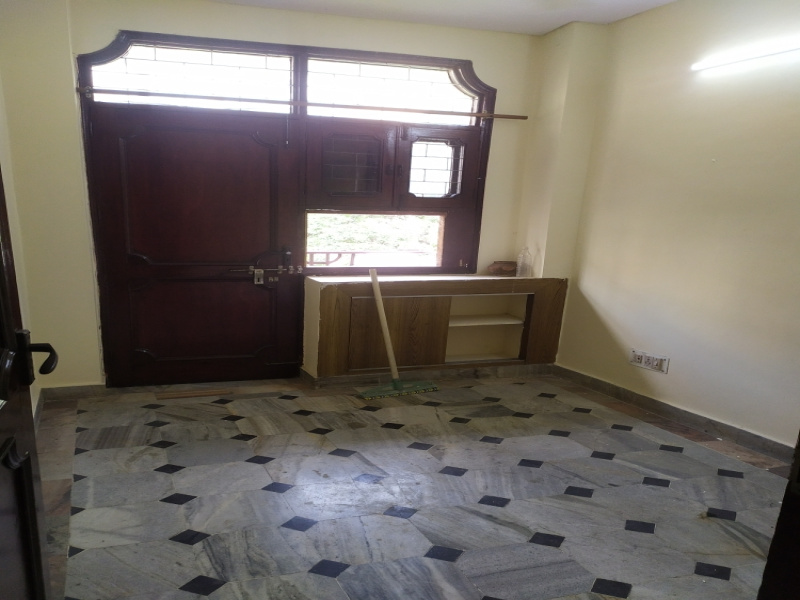 2 BHK Apartment 950 Sq.ft. for Rent in Block K, Kalkaji, Delhi