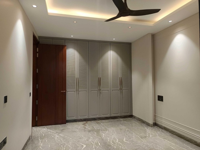 3 BHK 2000 Sq.ft. Builder Floor for Rent in Kalkaji, Delhi