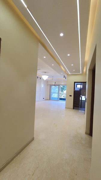 3 BHK 2000 Sq.ft. Builder Floor for Rent in Kalkaji, Delhi