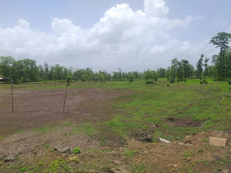  Industrial Land 990 Sq. Meter for Sale in Morai, Vapi