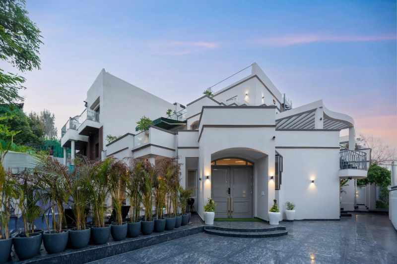 5 BHK Villa 4500 Sq.ft. for Sale in DLF Phase I, Gurgaon
