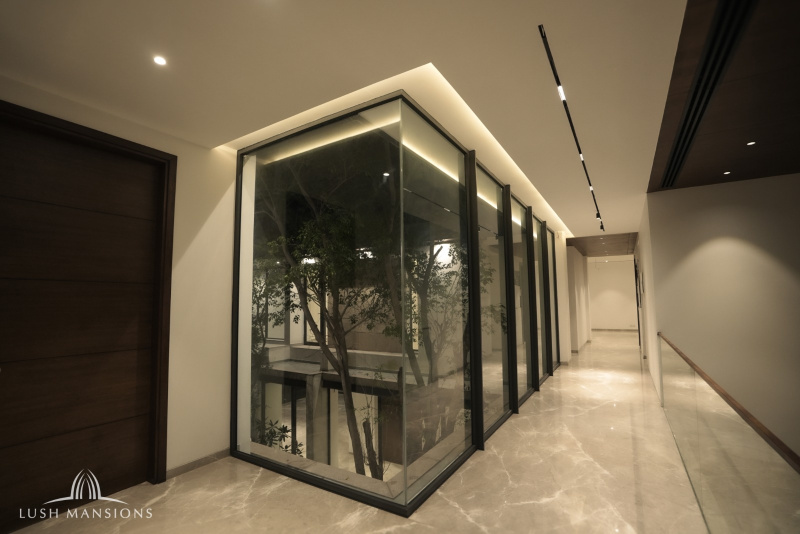 5 BHK 11500 Sq.ft. Farm House for Sale in DLF Chattarpur Farms