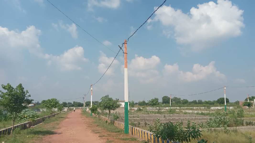  100 Sq. Yards Residential Plot for Sale in Gwalior Road, Agra