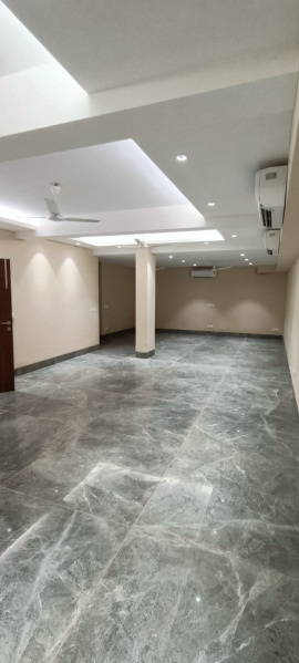 3 BHK Builder Floor 200 Sq. Yards for Sale in Block E East Of Kailash, Delhi