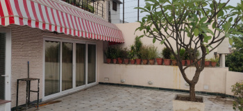 4 BHK Flat for Sale in Block E, Greater Kailash I, Delhi
