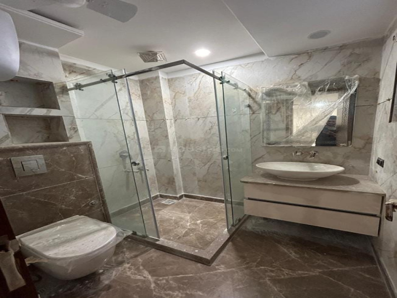 3 BHK 278 Sq. Yards Apartment for Sale in Block A Defence Colony, Delhi