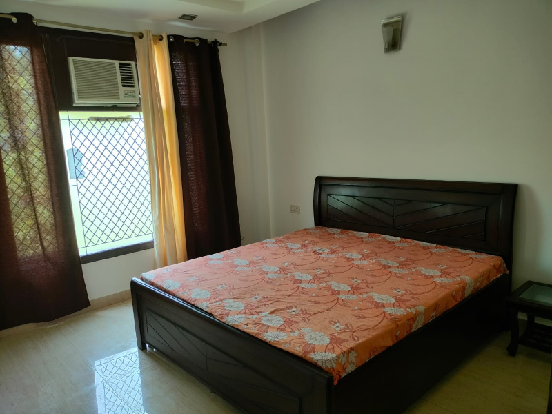 4 BHK Builder Floor 300 Sq. Yards for Sale in Block D Gulmohar Park, Delhi