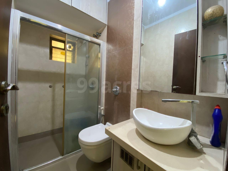 4 BHK 300 Sq. Yards Builder Floor for Sale in Block S, Greater Kailash II, Delhi