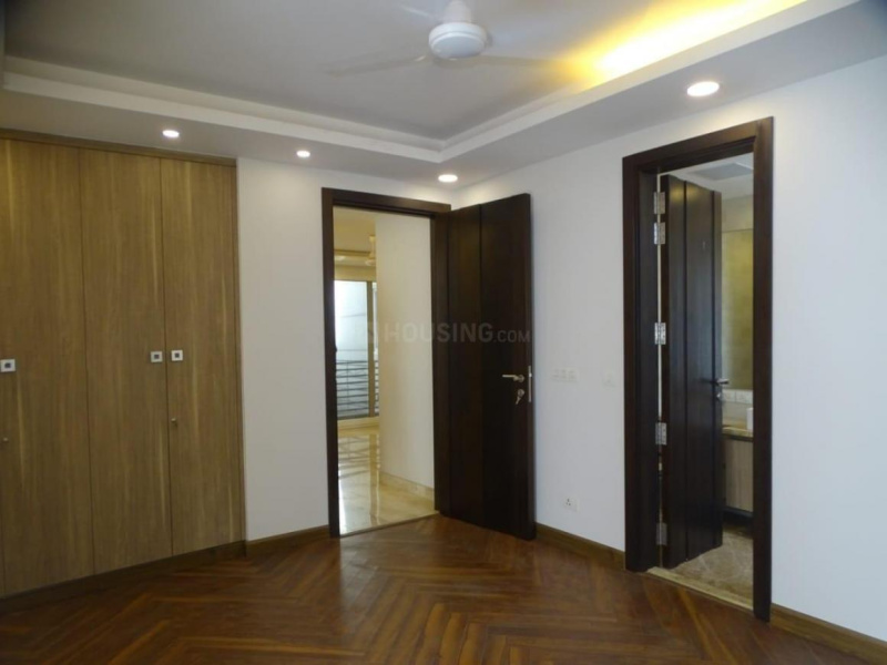 3 BHK Builder Floor 325 Sq. Yards for Sale in Block B Defence Colony, Delhi