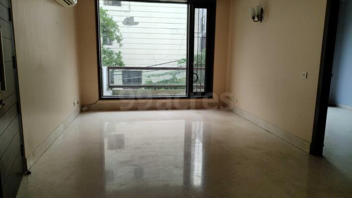 4 BHK Builder Floor 325 Sq. Yards for Sale in Block D, Defence Colony, Delhi