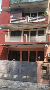3 BHK Builder Floor for Rent in Block C East Of Kailash, Delhi
