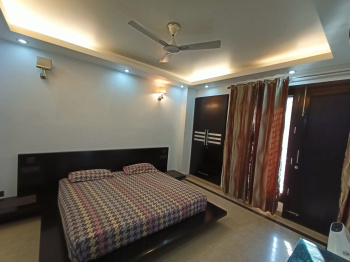 4 BHK Builder Floor for Rent in Block B7, Safdarjung Enclave, Delhi