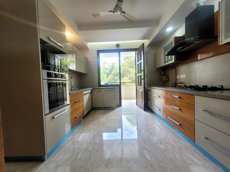 4 BHK Builder Floor 300 Sq. Yards for Sale in Block J Saket, Delhi