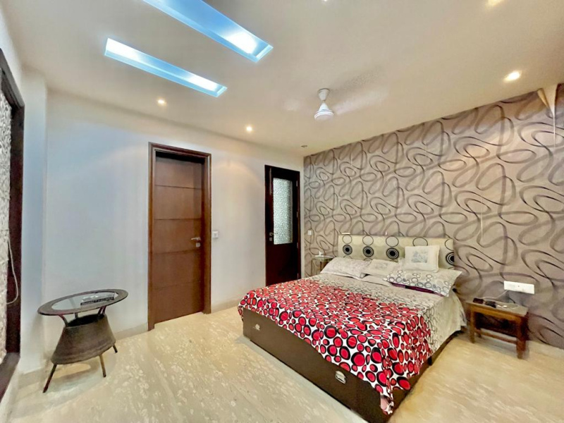 4 BHK Builder Floor 500 Sq. Yards for Sale in Sukhdev Vihar, Delhi