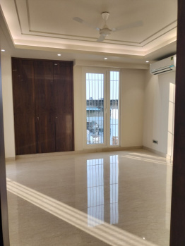 3 BHK Builder Floor for Sale in Block B Defence Colony, Delhi