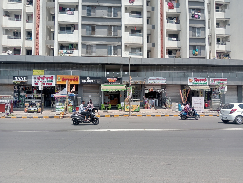  347 Sq.ft. Commercial Shop for Sale in Moshi, Pune