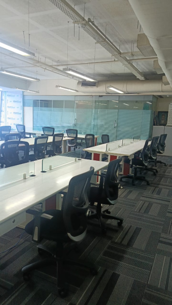  Office Space 3400 Sq.ft. for Sale in Wagle Estate, Thane