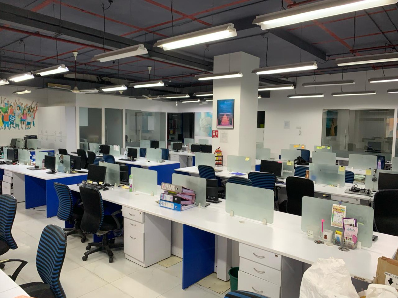  Office Space 3000 Sq.ft. for Rent in Wagle Estate, Thane