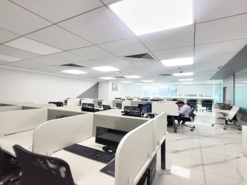  Office Space 1700 Sq.ft. for Rent in Wagle Estate, Thane