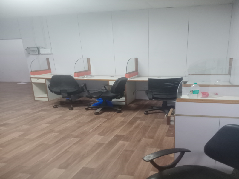  Office Space 400 Sq.ft. for Rent in Okhla, Delhi