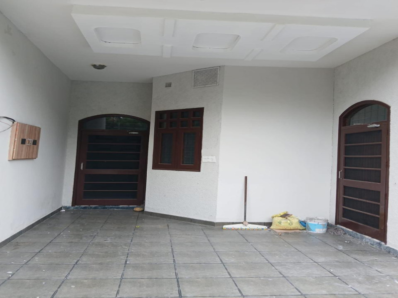 4.5 BHK House 4000 Sq.ft. for Sale in Ranjit Avenue, Amritsar