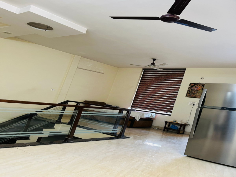 4 BHK House 200 Sq. Yards for Rent in Ranjit Avenue, Amritsar