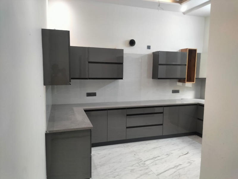 4 BHK 3500 Sq.ft. House for Rent in Ranjit Avenue, Amritsar