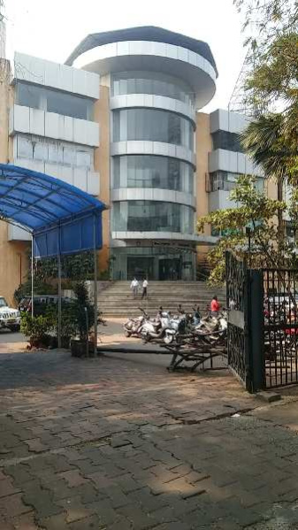  Office Space 706 Sq.ft. for Rent in Teen Hath Naka, Thane