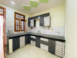 3 BHK House for Sale in Amar Shaheed Path, Lucknow