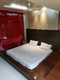 1 BHK Flat for Sale in Suresh Colony, Vile Parle West, Mumbai