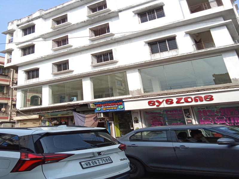  2200 Sq.ft. Showroom for Sale in Tollygunge Karunamoyee, Paschim Putiary, Kolkata