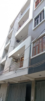 2 BHK Builder Floor for Sale in Block P, Mohan Garden, Delhi