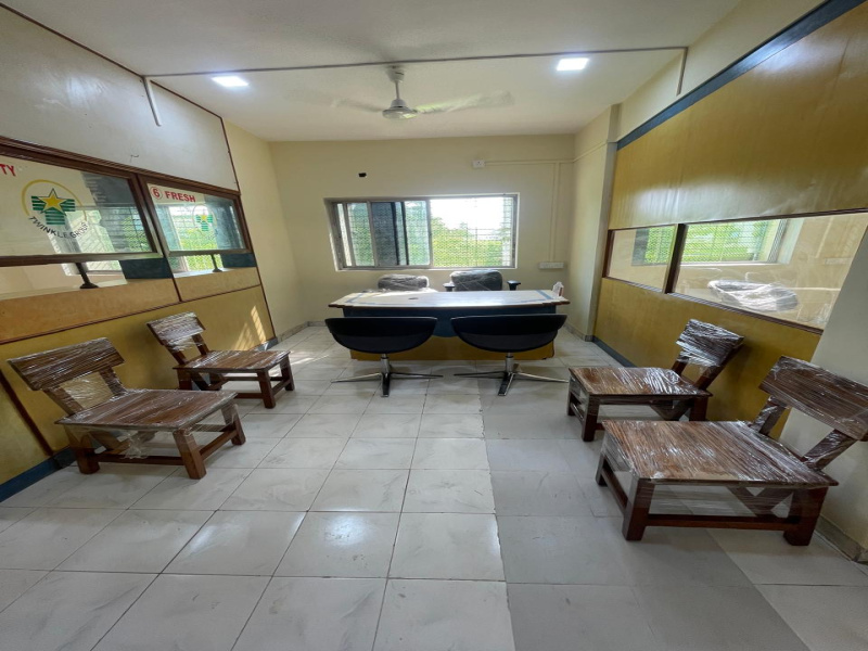  Office Space 1500 Sq.ft. for Rent in Court Road, Palghar
