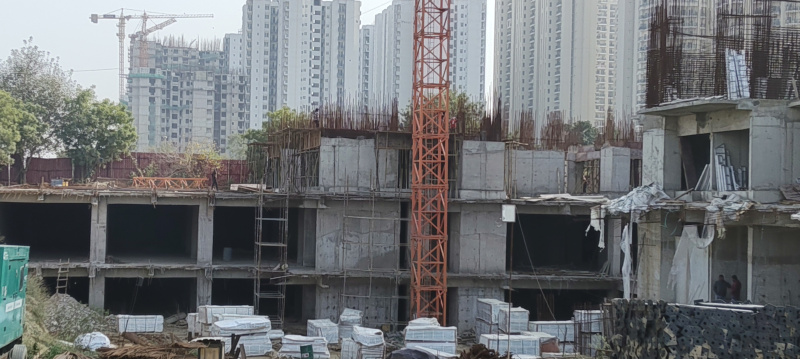 3 BHK 1642 Sq.ft. Apartment for Sale in Noida Extension, Greater Noida