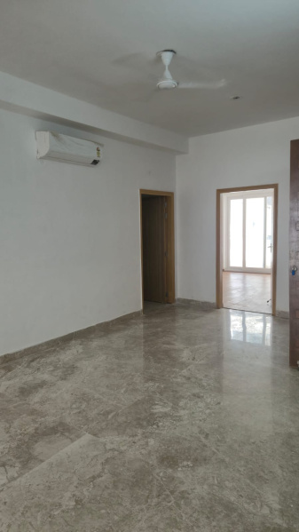 Sector 81, Gurgaon photo 2