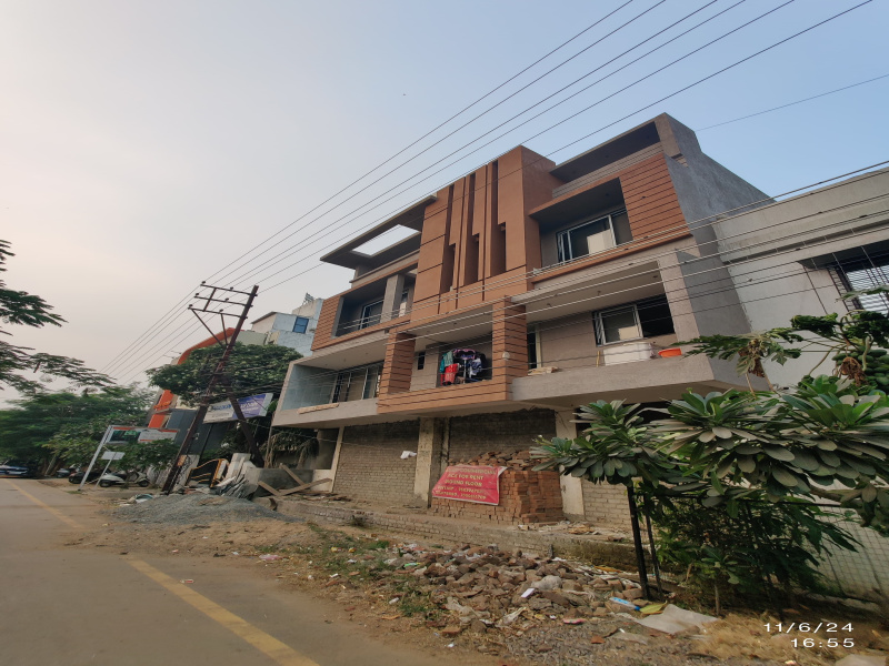  Commercial Shop 1600 Sq.ft. for Rent in Shankar Nagar, Raipur