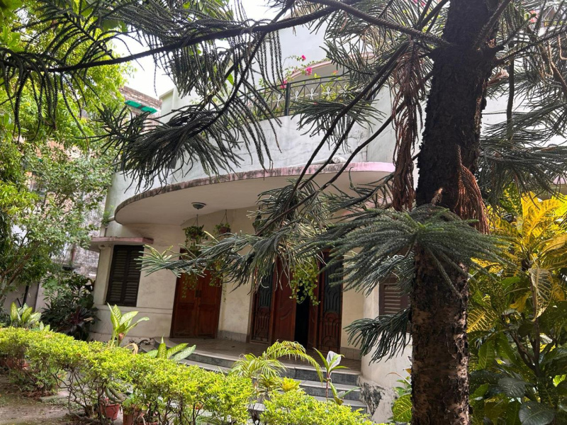 8 BHK House 8 Katha for Sale in New Alipore, Kolkata