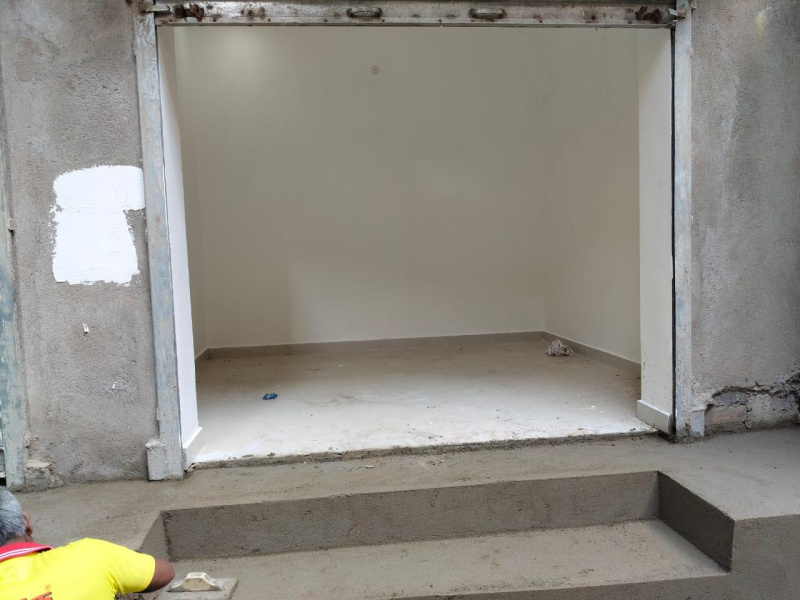  163 Sq.ft. Commercial Shop for Rent in Beliaghata, Kolkata