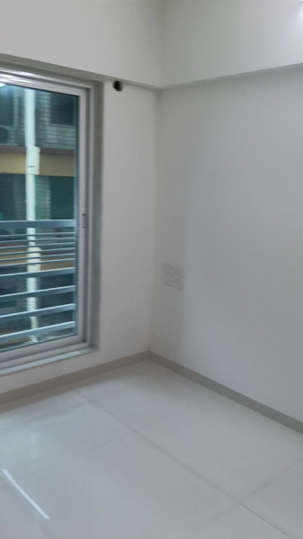 2 BHK 800 Sq.ft. Apartment for Sale in Sri Krishna Nagar, Borivali East, Mumbai