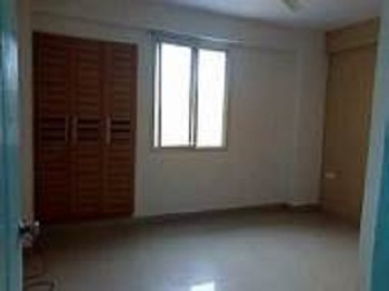 2 BHK 634 Sq.ft. Apartment for Rent in Raja Bazar, Kolkata